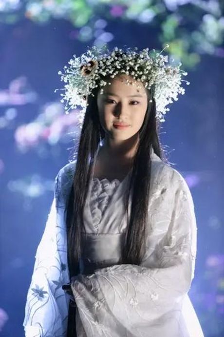 快乐星球演员长大后，快乐星球演员长大后:最美小龙女变身演技派